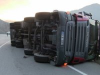 Araçtan Kaçtı, Yan Yattı