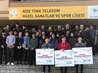 Rize'de "Enerjini Tasarrufla Renklendir" Resim Yarışmasının Ödülleri Verildi