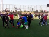 Rize’de Bölgesel Amatör Ligi Maçında Olaylar Çıktı VİDEO İZLE