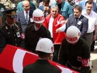 Şehit Oğlunu Böyle Uğurladı