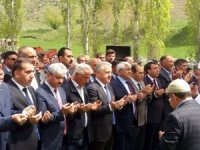 Bakan Arslan Yeğeninin Cenaze Törenine Katıldı