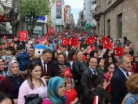 Giresun’da 2 Bin Çocukla 23 Nisan Korteji
