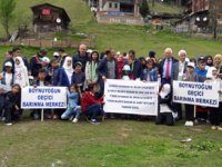Afrinli Çocuklar Rize’de Moral Depoladı
