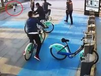 Küçük Kızı Ölümden Son Anda Kurtardı