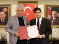 Ak Parti Rize’de En Genç Aday Adayı Öztürk Oldu
