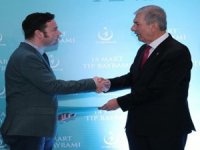 Rize’de Yılın Doktoru Ödülü ve Akademik Kadroyu Aldı Doktor Eşiyle İstifa Edip Gitti