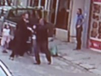 Alkollü Şahıs Eşinin Yanında Başörtülü Kadına Saldırdı