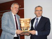 Maliye Bakanı Ağbal, RSMMMO'da