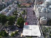 Abdülmetin Balkanlıoğlu’nun Cenazesinde İnsan Seli
