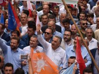 Sevgi Yürüyüşüne Yoğun Katılım