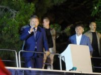 Erdoğan Huber Köşkü Önündeki Kalabalığa Seslendi