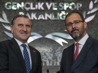 Bakan Bak, Görevi Kasapoğlu'na Devretti