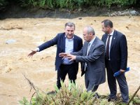 Bakan Turhan Sel Bölgesinde İncelemelerini Sürdürüyor