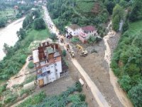Rize-Çamlıhemşin Karayolu Tek Şeritten Ulaşıma Açıldı