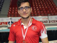 Rizeli Avrupa Rekortmeni Milli Halterci Demirci Hedef Büyüttü