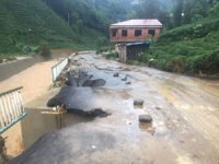 Rize'de Sel Dolayısıyla 6 Evin Boşaltılmasına Karar Verildi