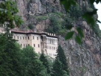 Sümela Manastırı açılış için gün sayıyor
