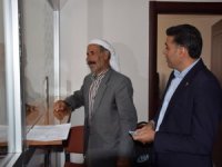 Maaşlarını Devlete Bağışladılar