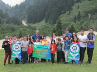 Rize’de Toplum Destekli Polisten Çocuklara Yayla Gezisi