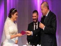 Cumhurbaşkanı Erdoğan Nikah Şahidi Oldu