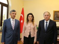Rize ve Artvin Valileri Batum Başkonsolosu Koçak'ı Ziyaret Etti