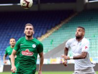 Çaykur Rizespor 3 Golle Kazandı