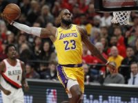 Lakers’a Lebron Da Yetmedi