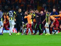 Derbi Sonrası 3 Kırmızı, 1 Sarı Kart Çıktı