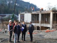 Milletvekili Avcı ve İl Başkanı Alim Rize Afet Kompleksinde İncelemelerde Bulundu