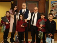 Rize Belediye Başkanı Kasap’ın Minik Konukları