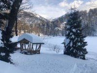 Buz Tutan Karagöl Kendine Hayran Bıraktı