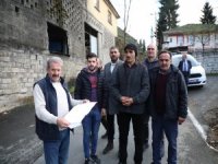 Rize'de Mahalleye Doğal Gaz İsteyen Vatandaşlardan Yol Kesme Eylemi