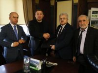 Rize Belediyesi'nde TİS Sevinci