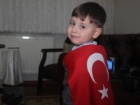 Okumayı Öğrenmeden İstiklal Marşı’nı Ezberledi