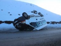 Sivas’ta Minibüs Devrildi: 16 Yaralı