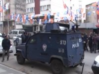 Ak Parti İlçe Binası Önünde Havaya Ateş Açıp Kaçtılar