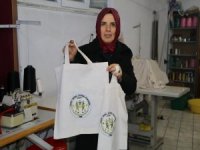 Naylon Poşet Yerini ’Kenevir Çantaya’ Bırakıyor