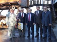Çay Sektörü Sorunlarının Çözümü İçin Harekete Geçiliyor