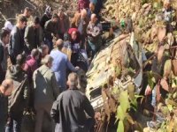 Rize'de Otomobil Dereye Uçtu: 1 Yaralı