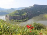 Rumkale’de Turist Hareketliliği Başladı