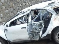 Kontrolden Çıkan Cip İstinat Duvarına Çarptı: 2 Ölü, 3 Yaralı