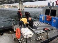 Dengesini Kaybeden Yaşlı Adam Haliç’e Düştü