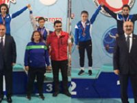 Çaykur Rizesporlu Halterciler Pelinsu ve Cansu Yine Zirvede