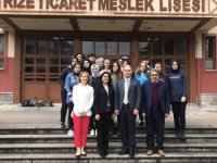 Dünya Klavye Şampiyonu Celal Aşkın Rize'ye Geldi