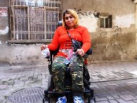 Komşusunun Yaptığı Yanlış İğne Hayatını Kararttı