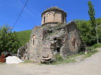 Artvin’de Bin 100 Yıllık Kilisenin Önüne Yapılmak İstenen Tuvalet Tartışma Konusu Oldu