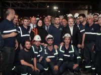 Bakanlar Fabrika İşçileriyle Sahur Yaptı