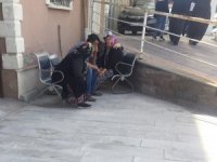 Üzerine Kaynar Süt Dökülen İkizlerden Biri Hayatını Kaybetti