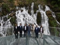 Vali Taşbilek Tomara Şelalesi’ni Gezdi, Manzaraya Hayran Kaldı