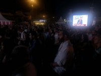 Kadıköy’de Tarihi Ortak Yayın Dev Ekranlardan İzlendi